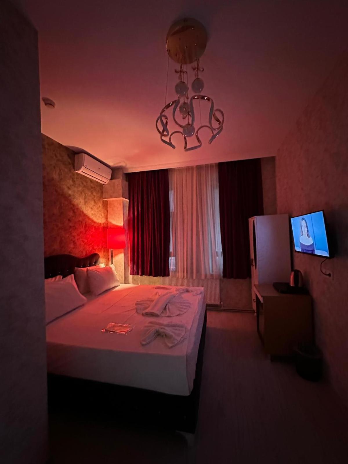 Gran Brn Hotel Taksim Истанбул Екстериор снимка