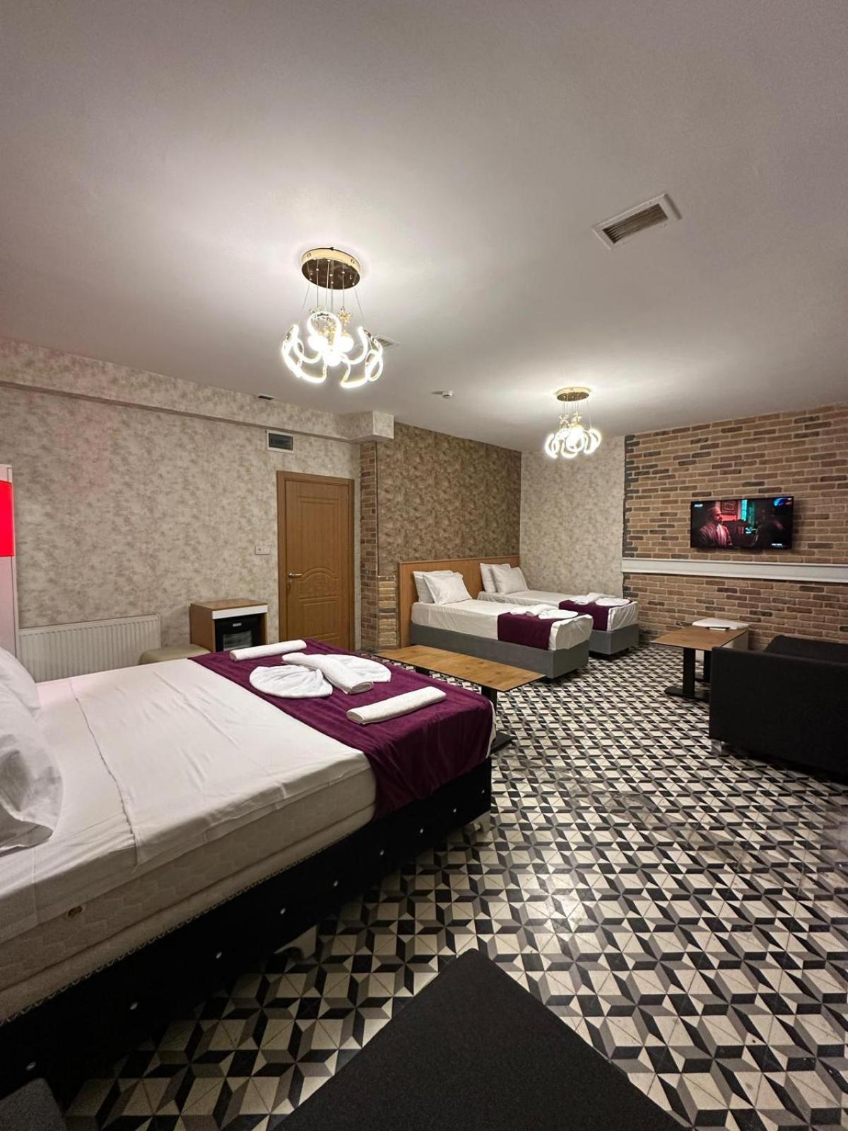 Gran Brn Hotel Taksim Истанбул Екстериор снимка