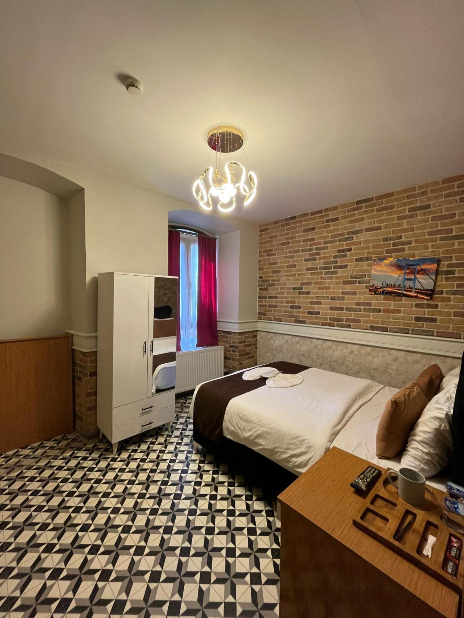 Gran Brn Hotel Taksim Истанбул Екстериор снимка