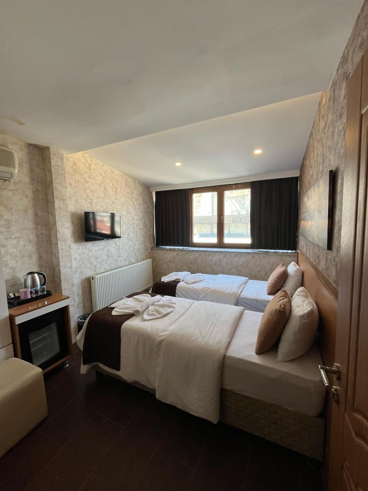 Gran Brn Hotel Taksim Истанбул Екстериор снимка